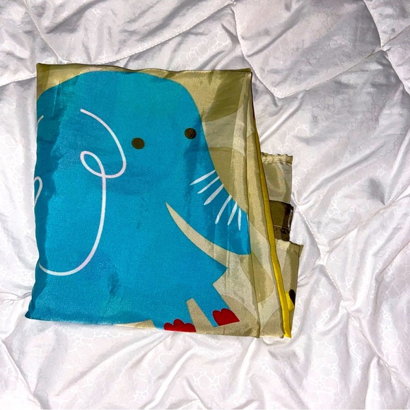 Shower curtain - Picture 2 of 5